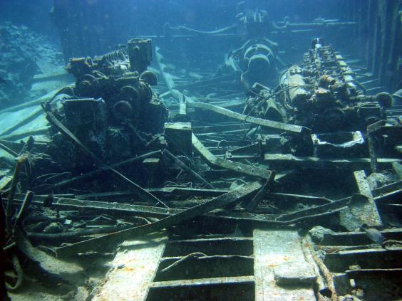 Boat wreck